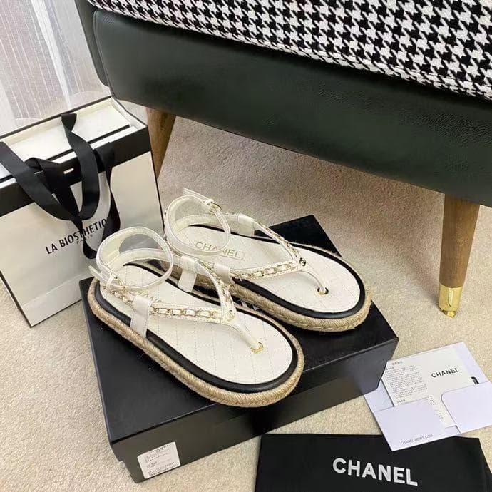 Chanel Lambskin Chain CC Thong Espadrille Sandals