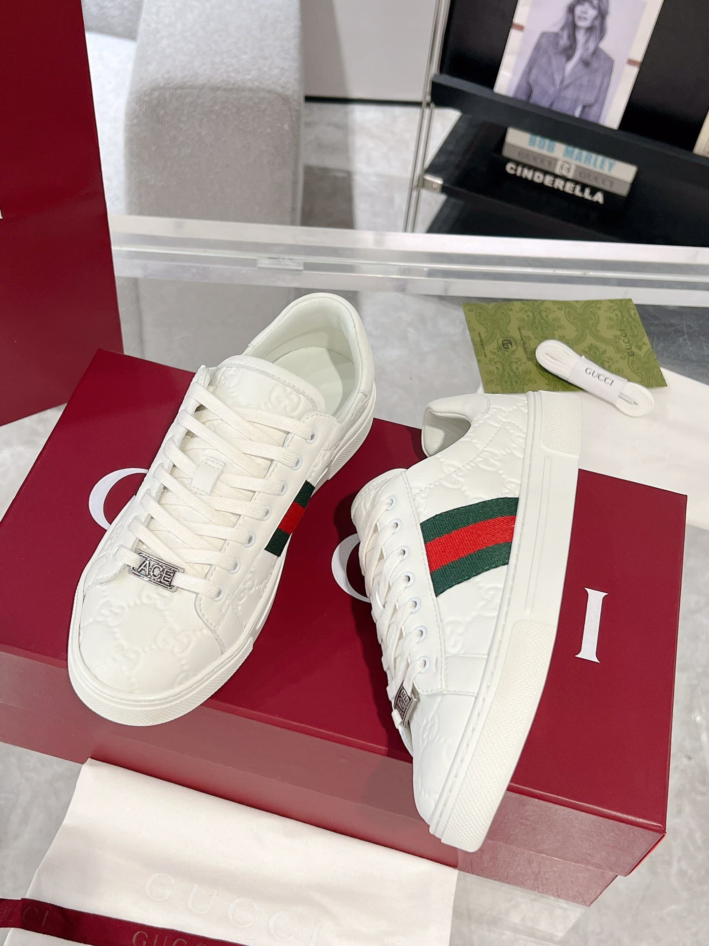 Gucci Ace Men Women Low-top Sneaker 