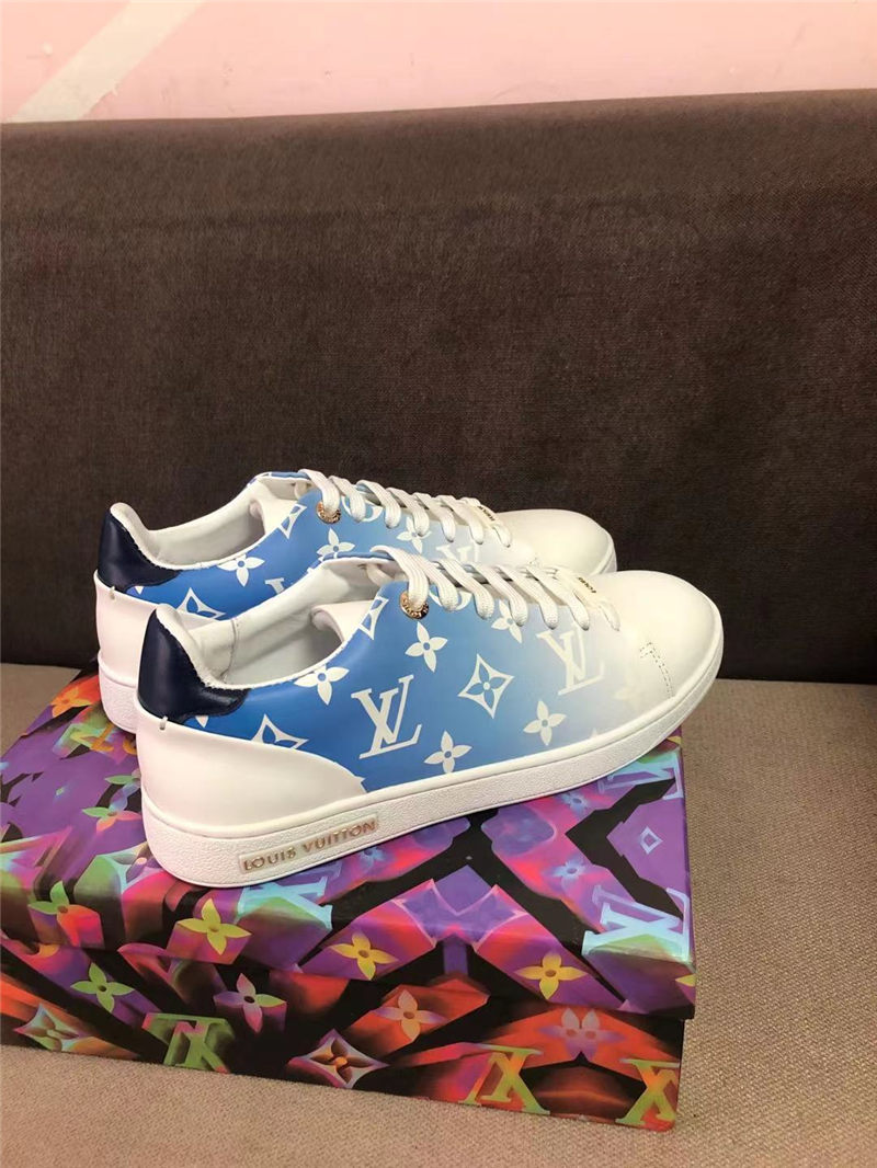 Louis Vuitton Frontrow Sneaker In Blue