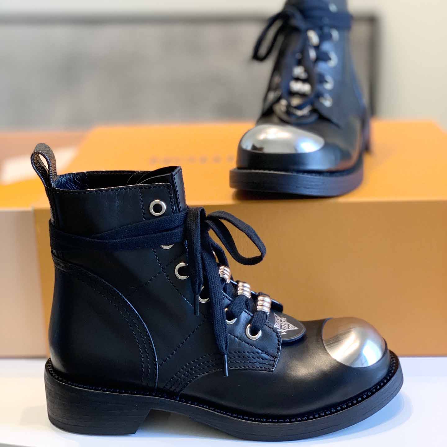 Louis Vuitton Black High boot