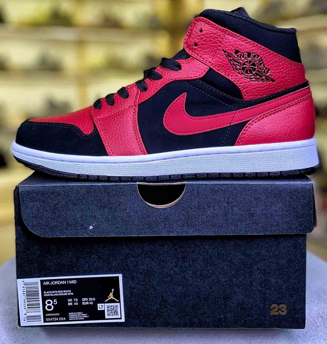 Air Jordan 1 MID Black/GYM Red-White 554724-054