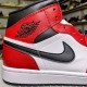 Air Jordan 1 Mid Chicago Black Toe 554724 069