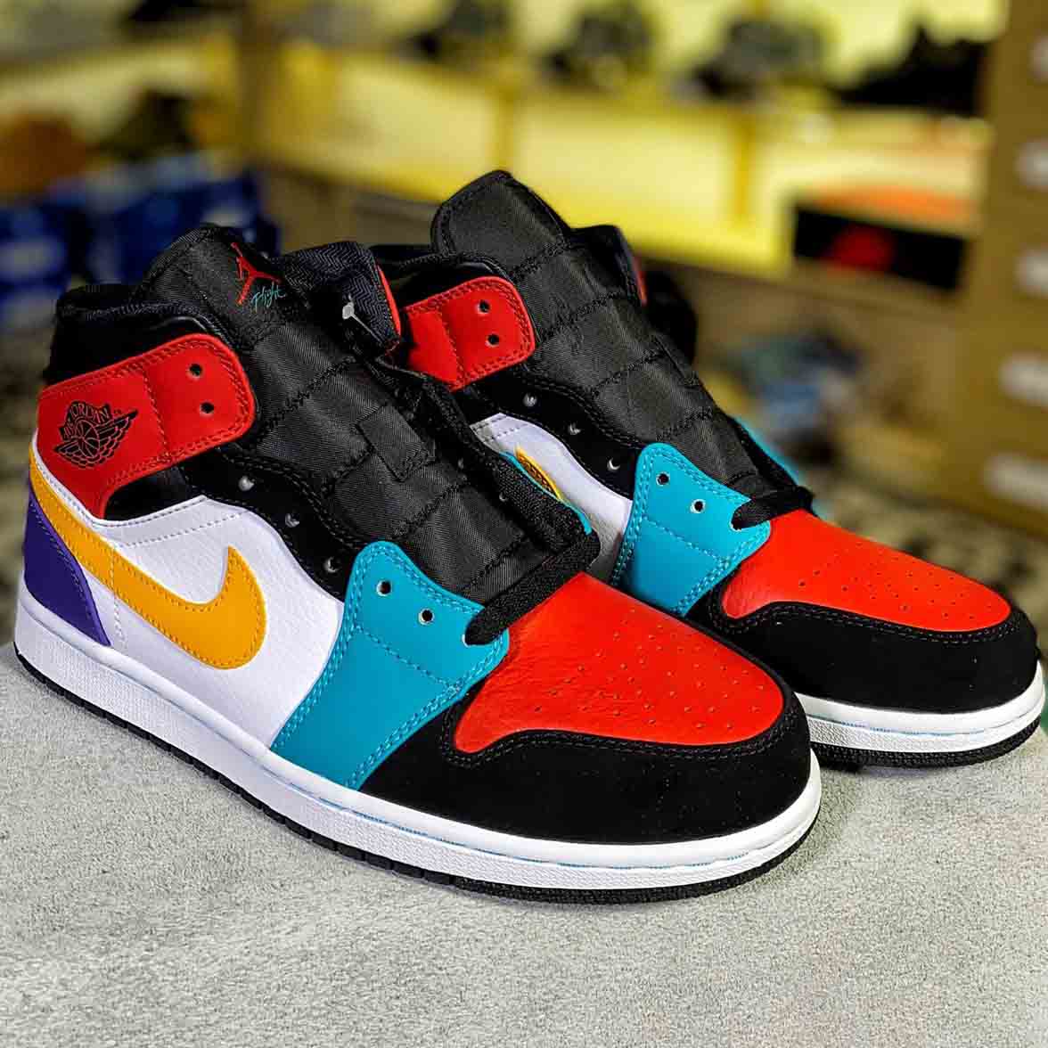 Air Jordan 1 Mid Multicolor 554724-125