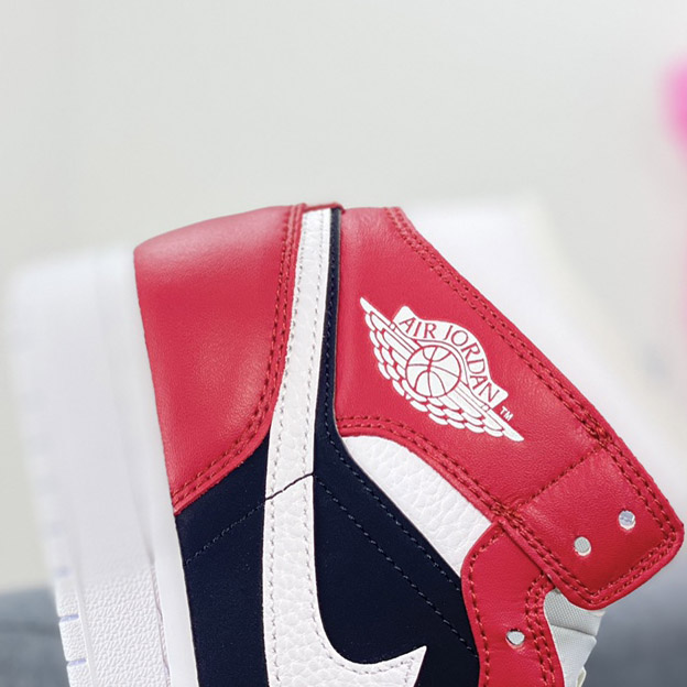 Air Jordan 1 Mid WMNS Gym Red BQ6472-601