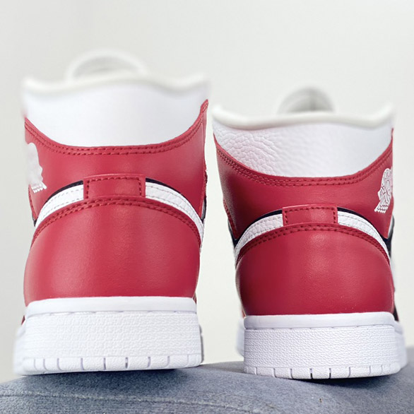 Air Jordan 1 Mid WMNS Gym Red BQ6472-601