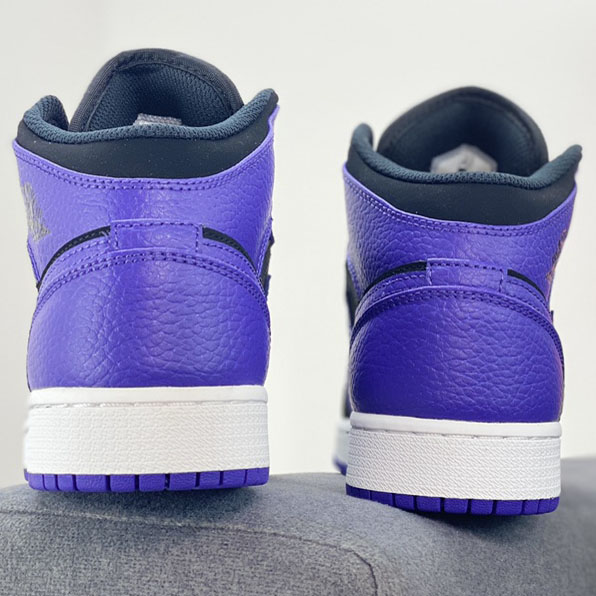 Air Jordan 1 Mid Black Dark Concord (GS)554725-051