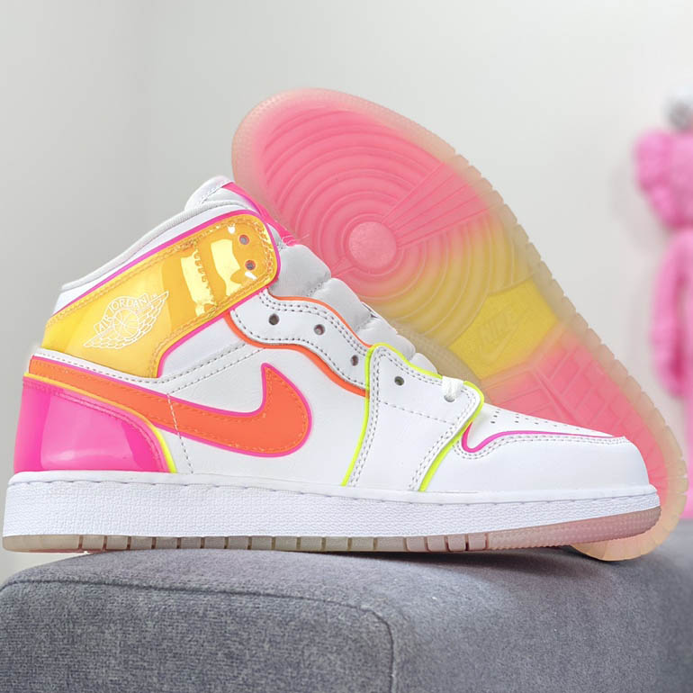 Air Jordan 1 Mid GS Edge Glow - CV4611 100