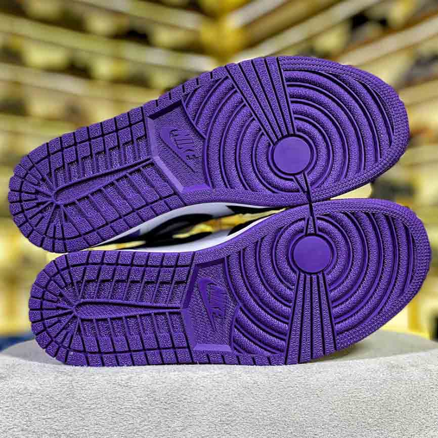 Air Jordan 1 Mid SE Purple 852542-105