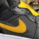 Air Jordan 1 Mid Black University Gold CI9352-001