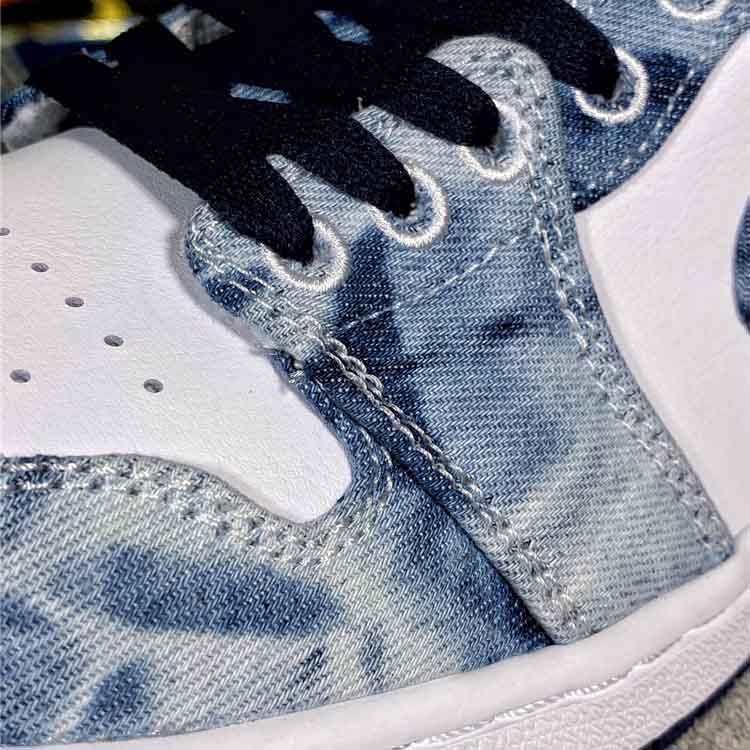 Air Jordan 1 Low Washed Denim CZ8455-100