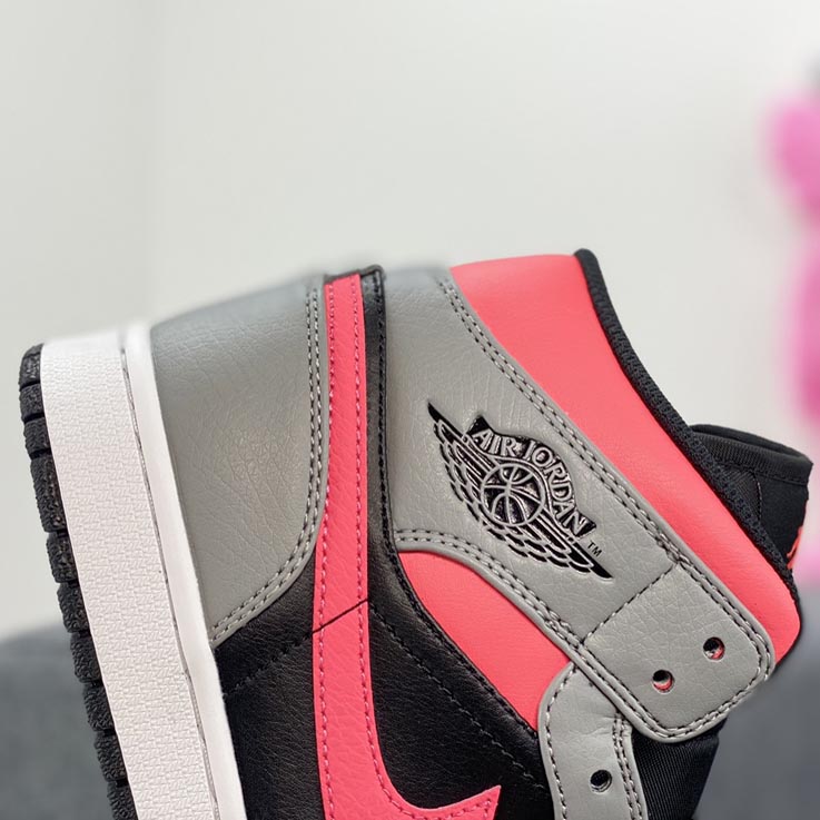 Air Jordan 1 Mid Pink Shadow 554724-059