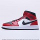 Air Jordan 1 Mid Chicago Toe 554724-069