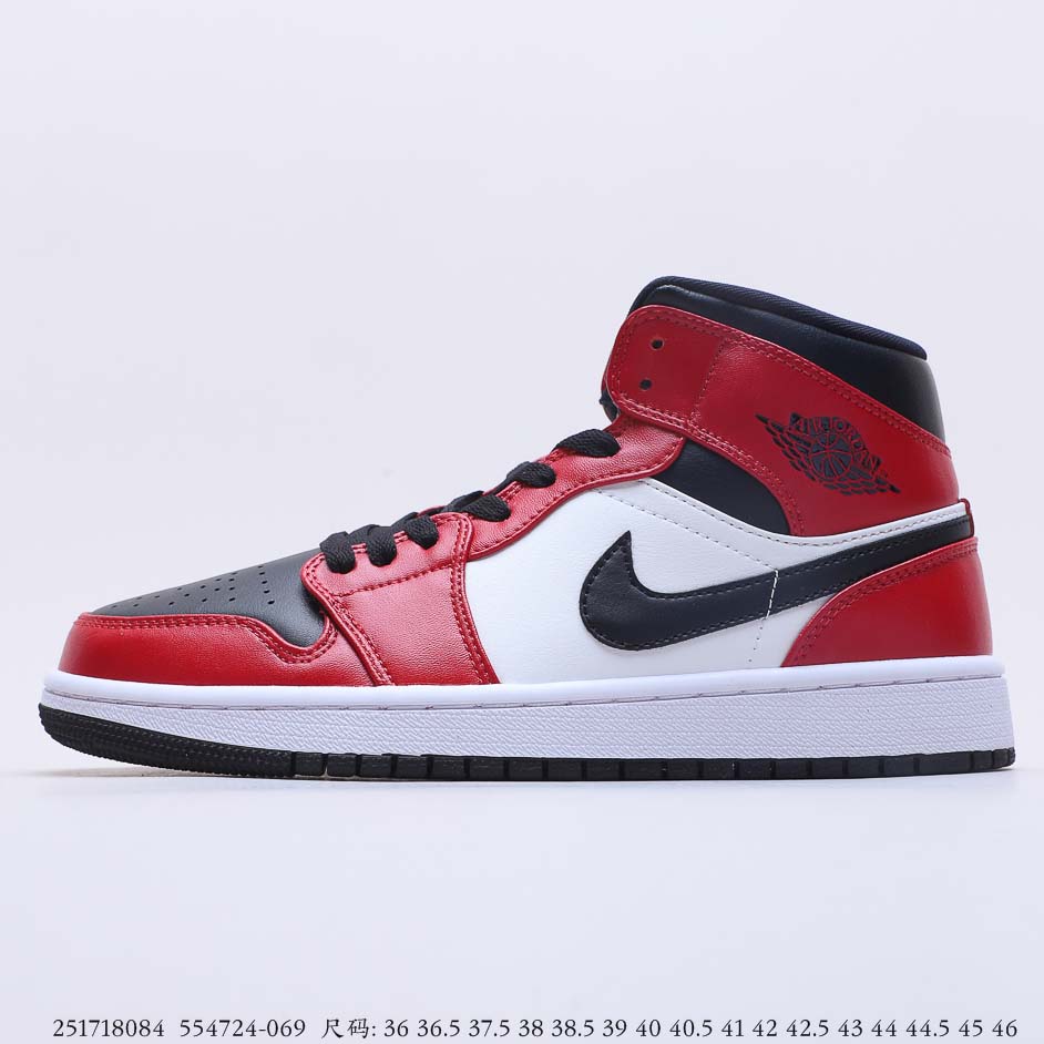 Air Jordan 1 Mid Chicago Toe 554724-069