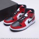 Air Jordan 1 Mid Chicago Toe 554724-069