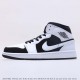 Air Jordan 1 Retro Mid Tuxedo Black/White 554724-113