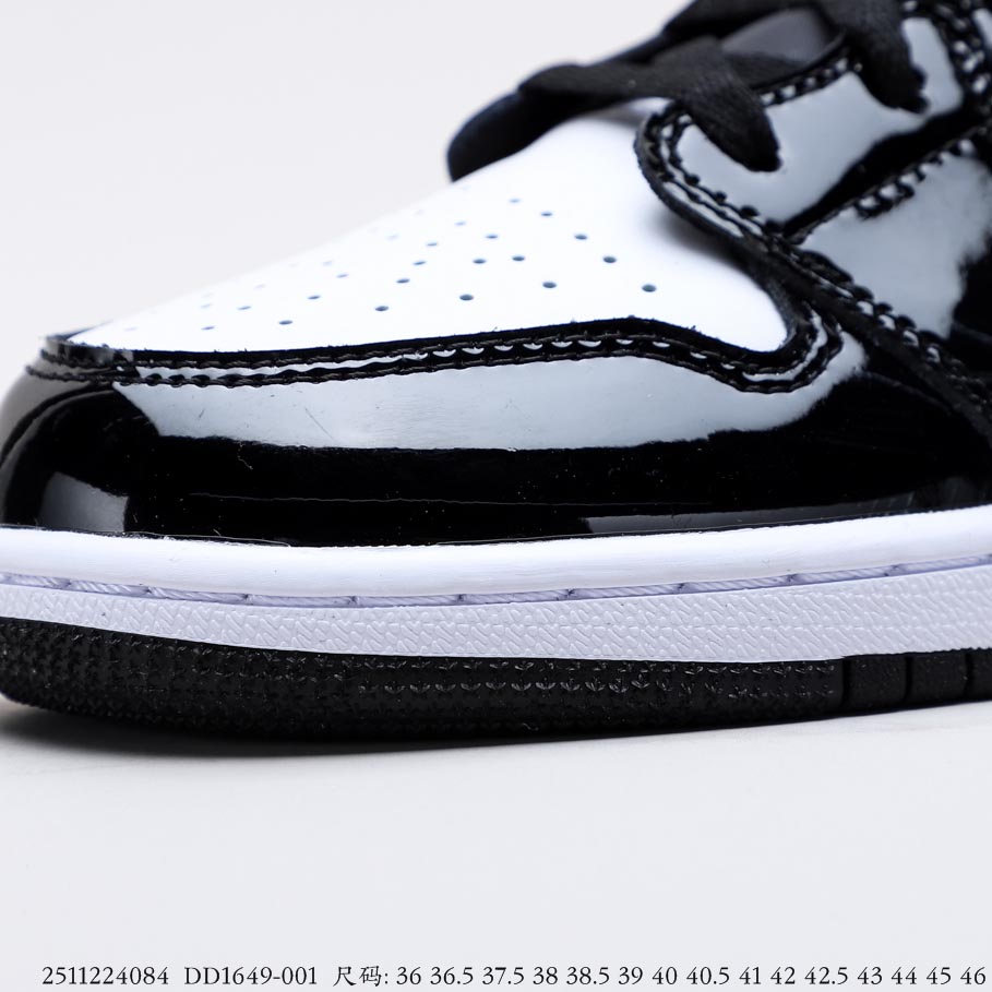 Air Jordan 1 Mid Carbon Fiber DD1649-001