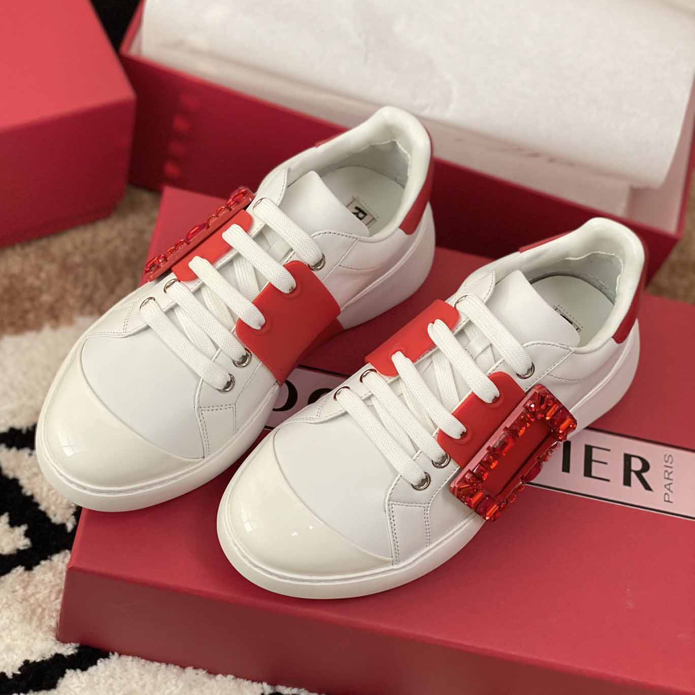 Roger Vivier Skate Strass leather sneakers Crystal Buckle White Red