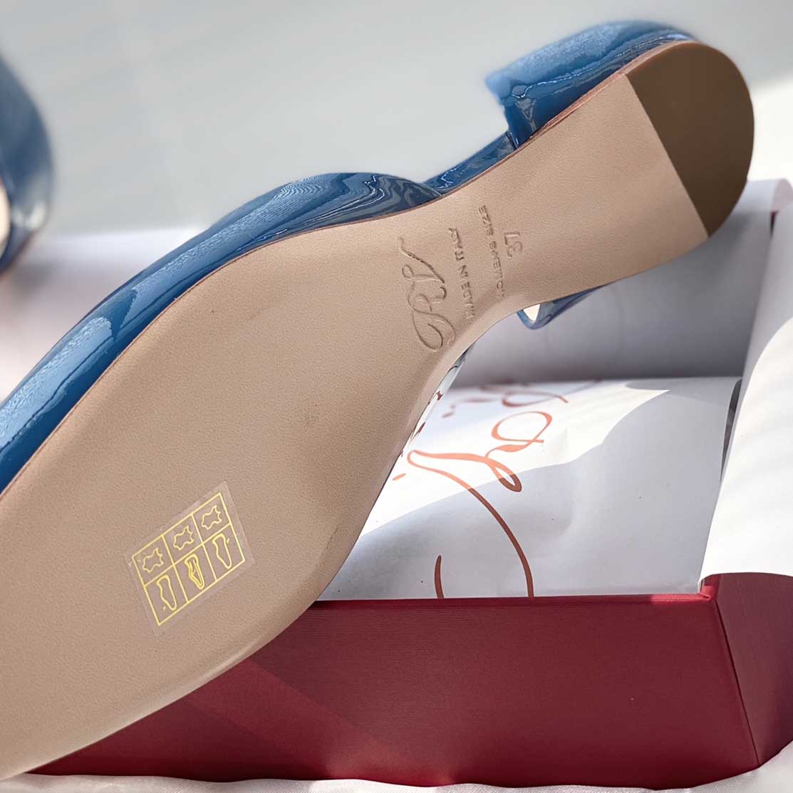 Roger Vivier Trompette D'Orsay leather ballet flats