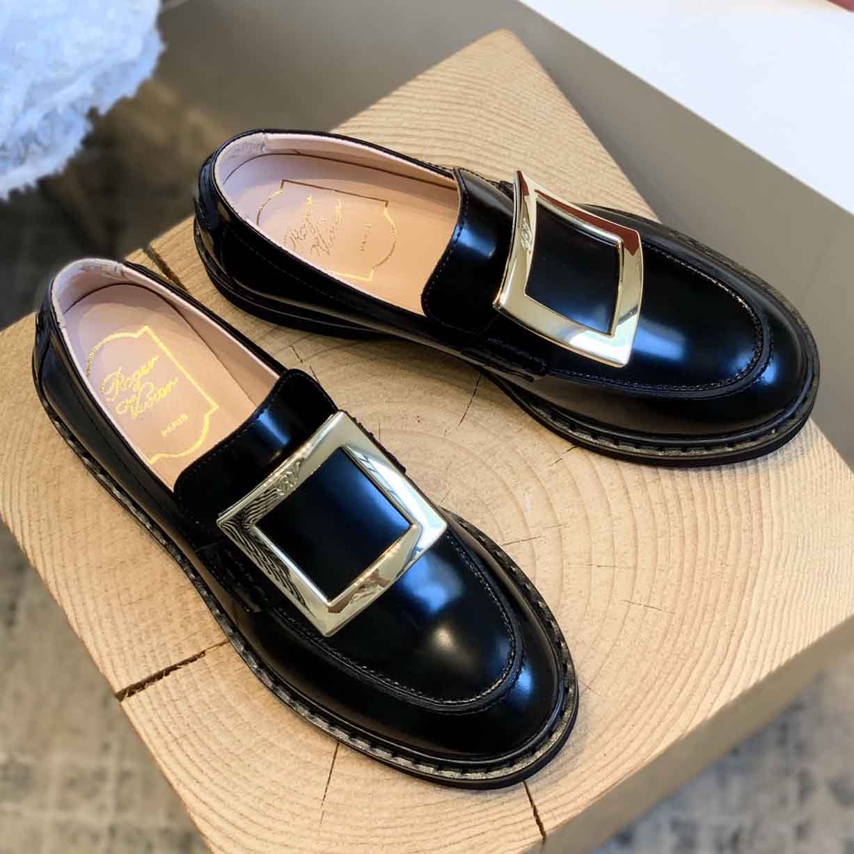 Roger Vivier Rangers Metal Buckle Loafers in Leather black