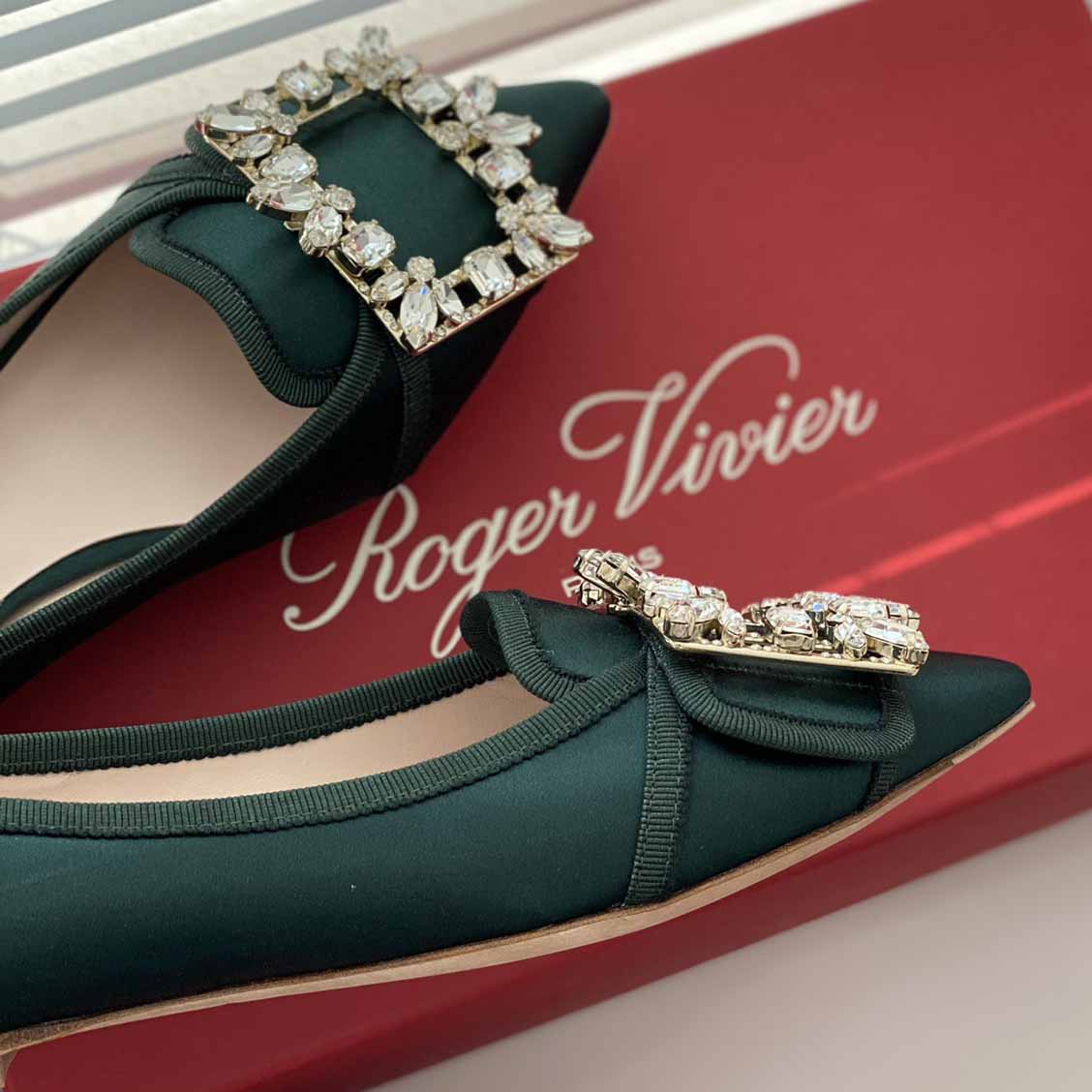 Roger Vivier Crystal Flats