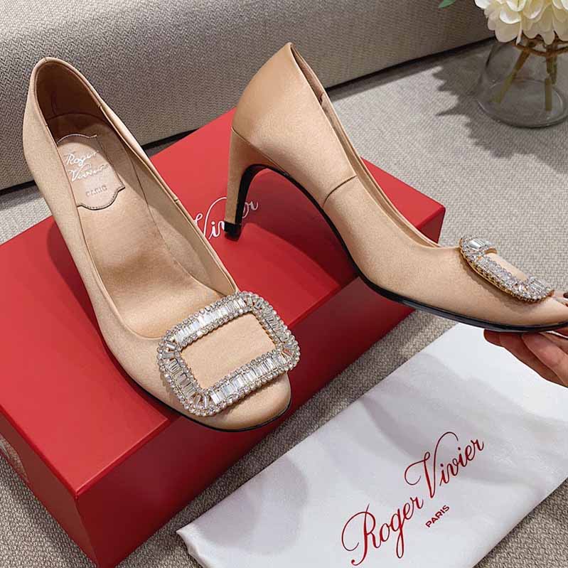 Roger Vivier Trompette Crystal Buckle Pumps in Satin