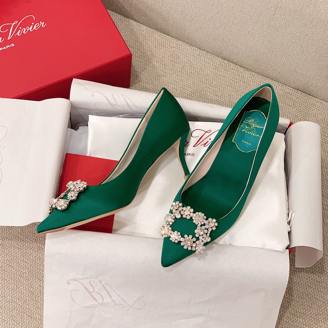 Roger Vivier Flower crystal-embellished satin pumps