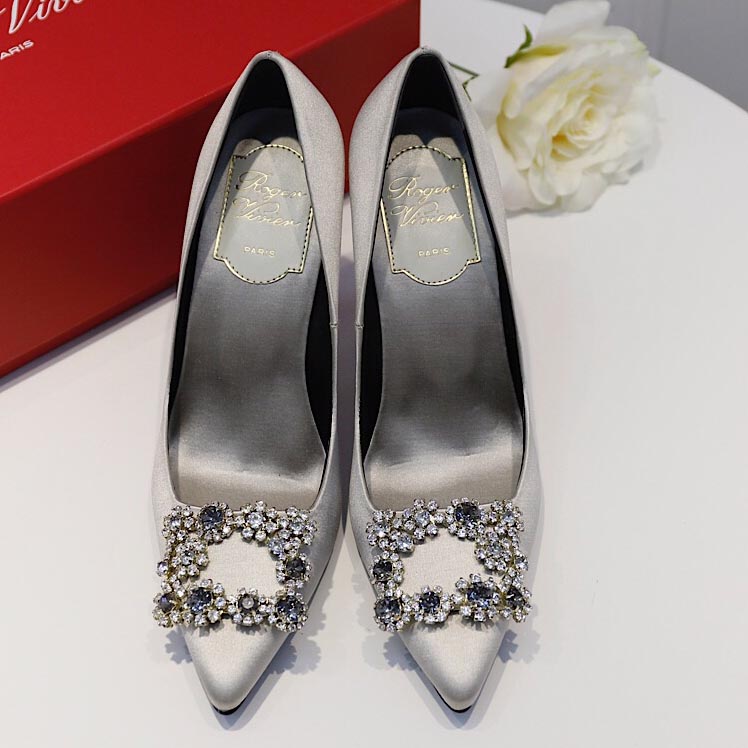 Roger Vivier Flower crystal-embellished satin pumps