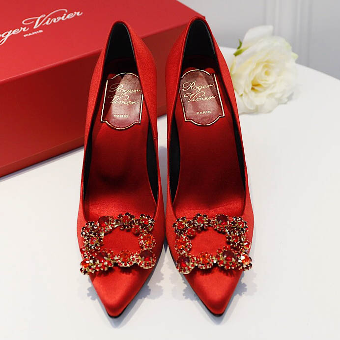 Roger Vivier Flower crystal-embellished satin pumps