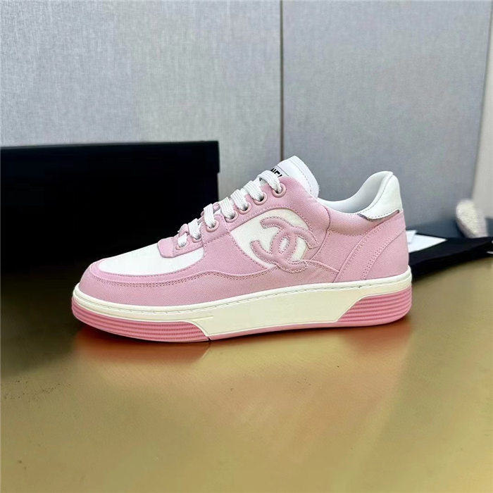 Chanel Women Sneaker 4223