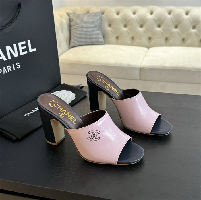 Chanel Women's Slides 95mm