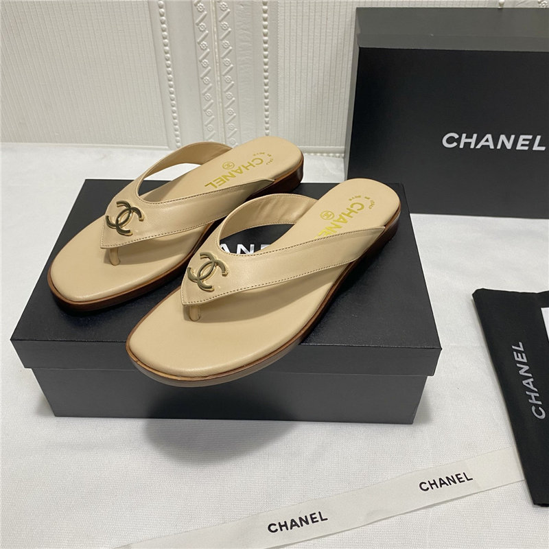 Chanel Thong sandals Mules