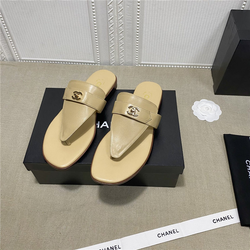 Chanel Thong sandals Mules