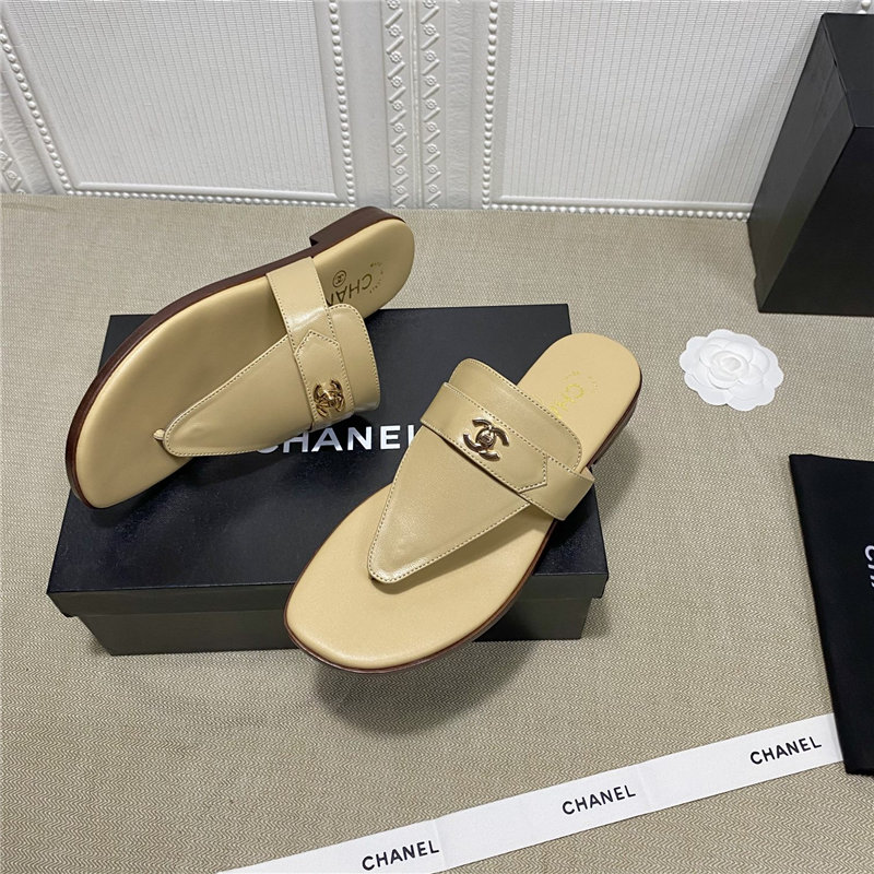 Chanel Thong sandals Mules