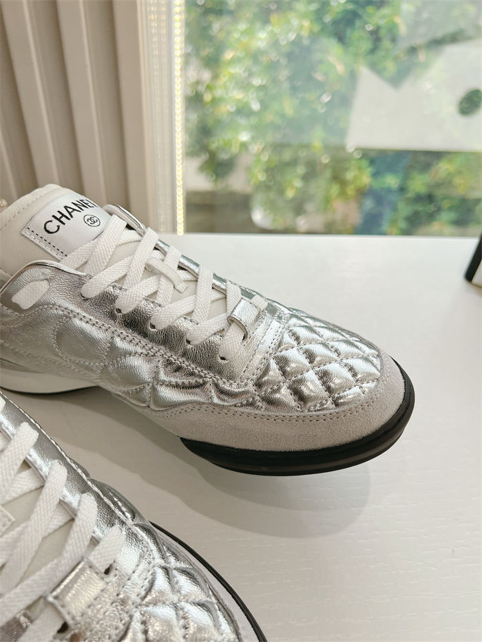 Chanel Women's Sneakers G281