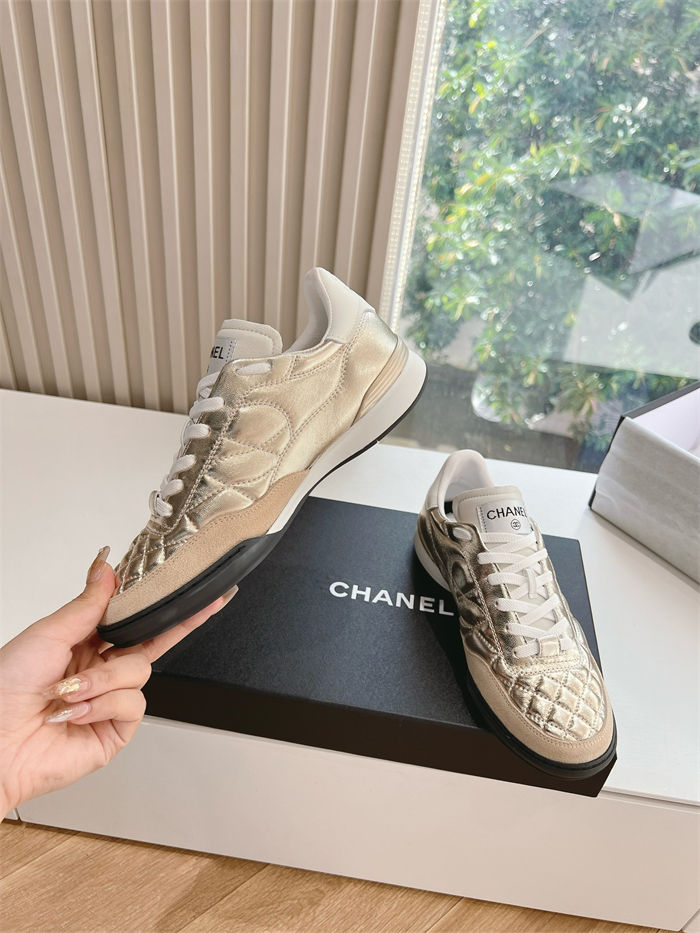 Chanel Women's Sneakers G281