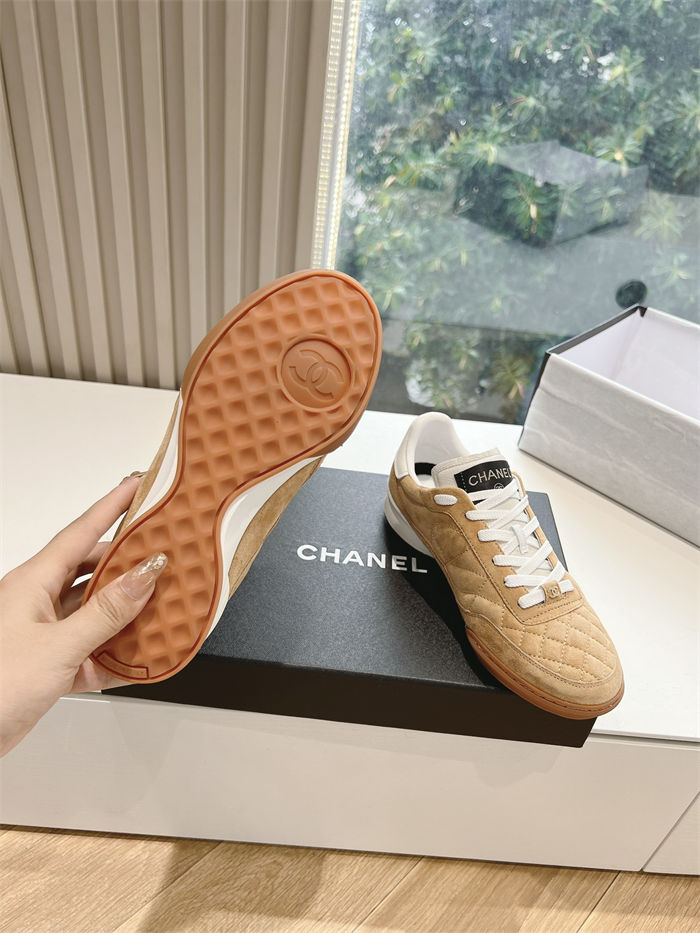 Chanel Women's Sneakers G281