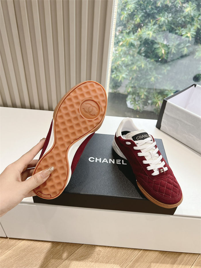 Chanel Women's Sneakers G281