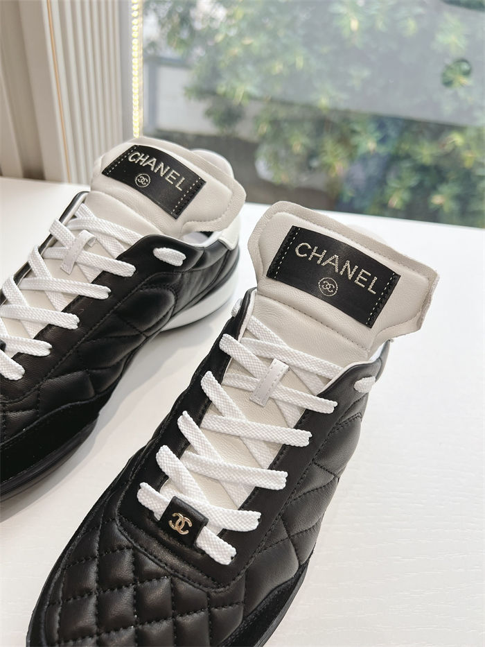 Chanel Women's Sneakers G281