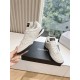 Chanel Women's Sneakers G281