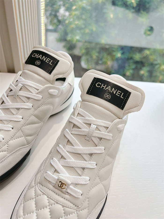 Chanel Women's Sneakers G281