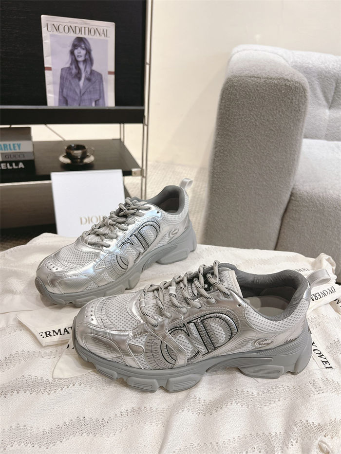 Dior Chrono Sneaker