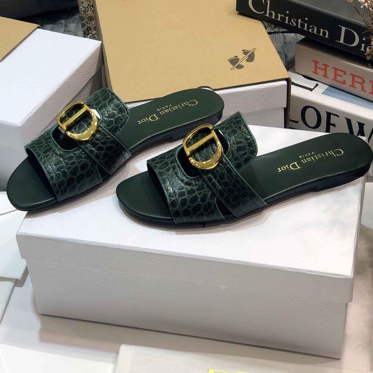 Dior 30 Montaigne Slide