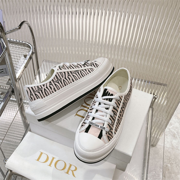 DIOR Walk'n'Dior Platform Sneaker