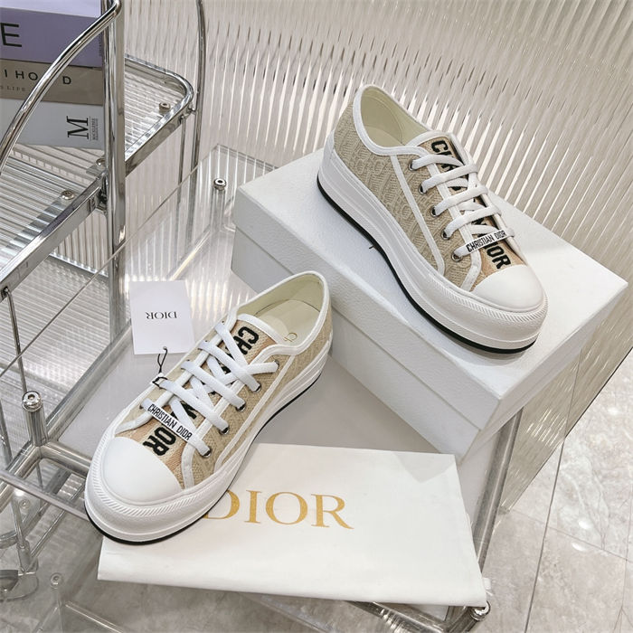 DIOR Walk'n'Dior Platform Sneaker