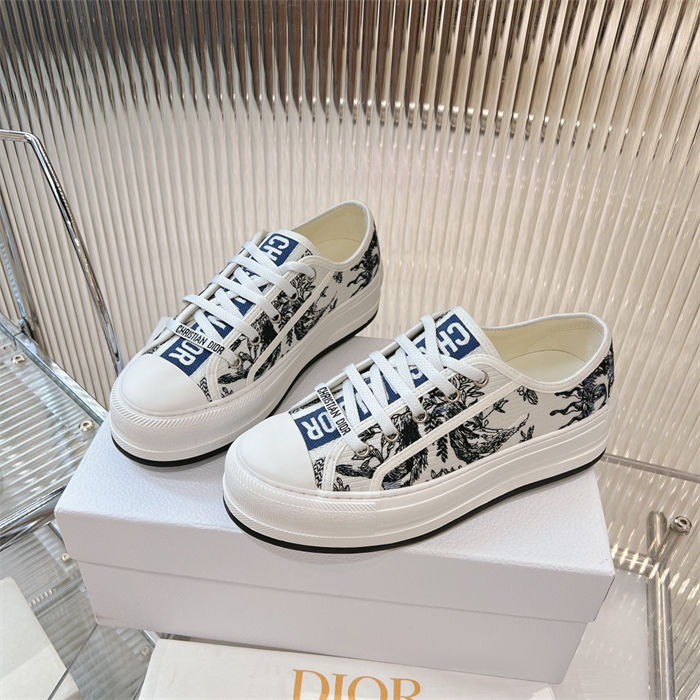 DIOR Walk'n'Dior Platform Sneaker