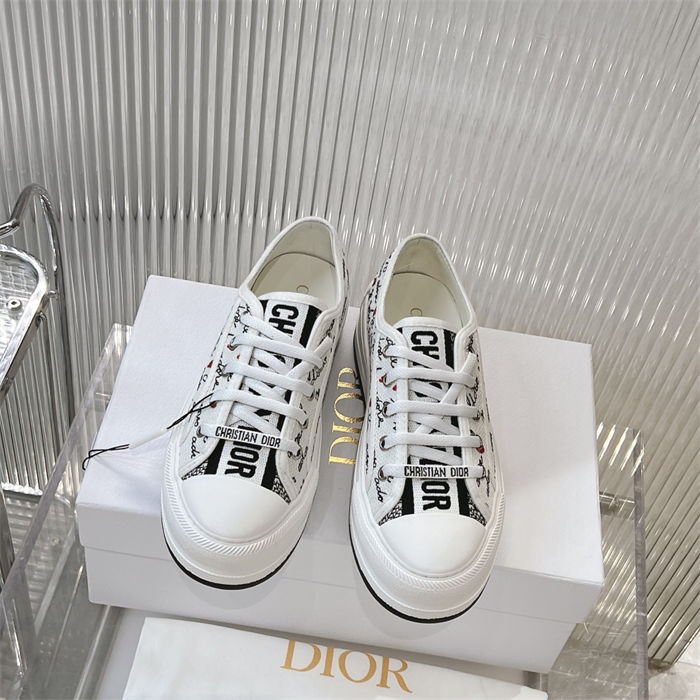 DIOR Walk'n'Dior Platform Sneaker