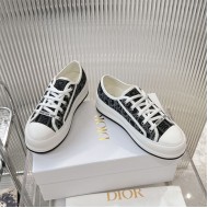 DIOR Walk'n'Dior Platform Sneaker