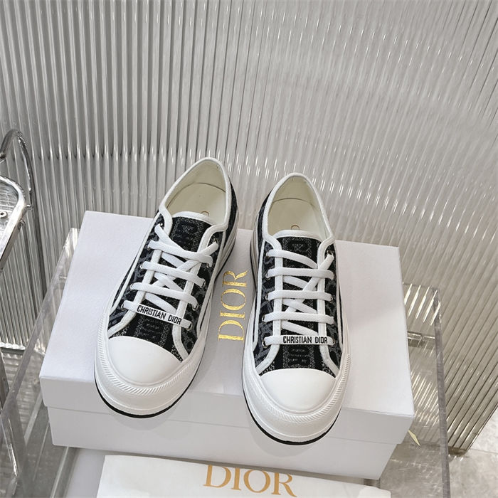 DIOR Walk'n'Dior Platform Sneaker