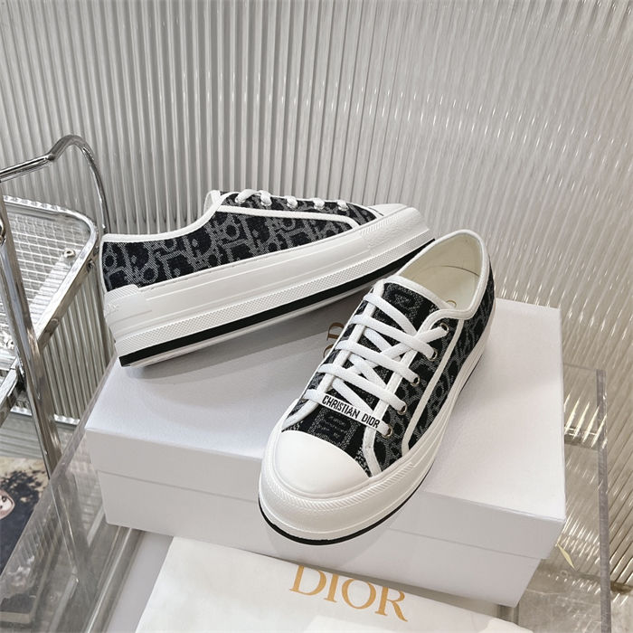 DIOR Walk'n'Dior Platform Sneaker