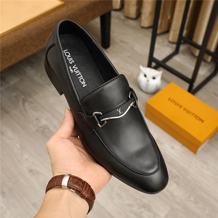 Louis Vuitton Men's loafer